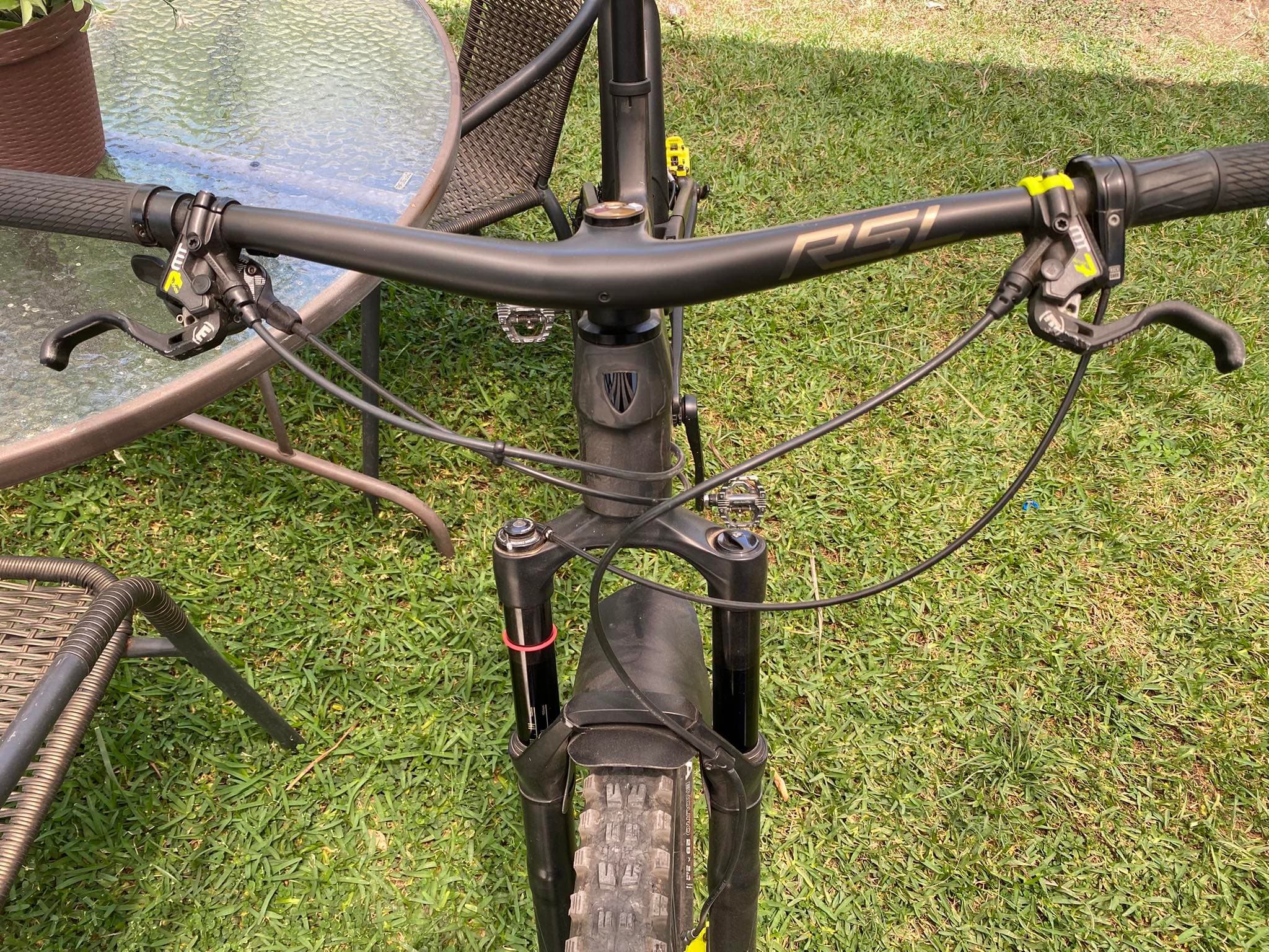 Bicicleta de Montaña Trek Top Fuel Full Suspensión - SRAM Eagle 12v